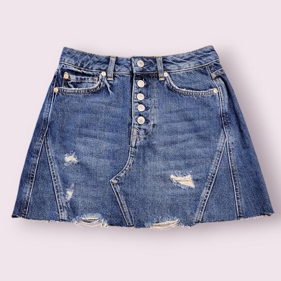Free People Distressed Denim A-Line Mini Skirt – Size 25 | NWOT | Y2K Grunge - Picture 3 of 9
